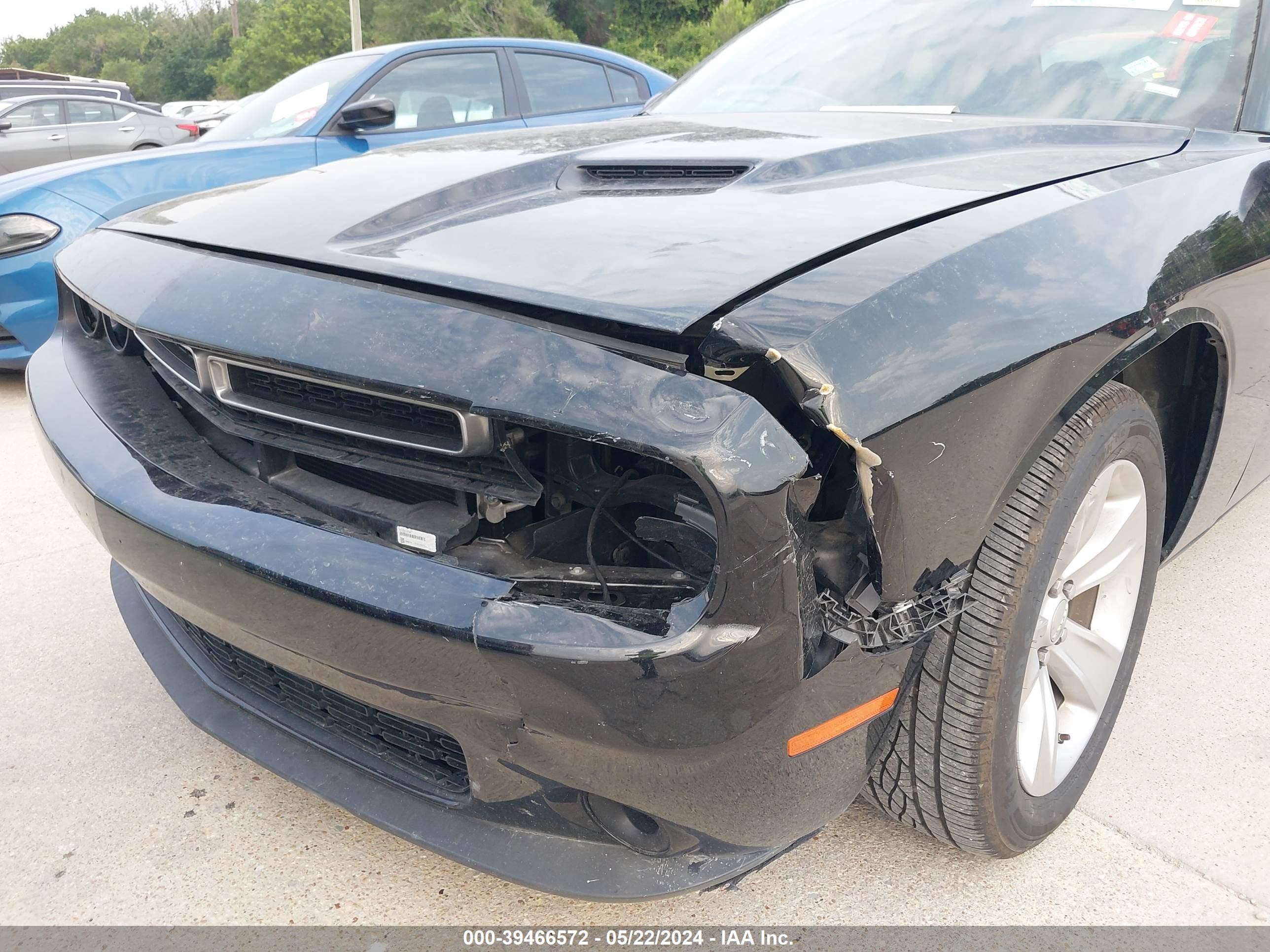 Photo 5 VIN: 2C3CDZAG7PH526220 - DODGE CHALLENGER 