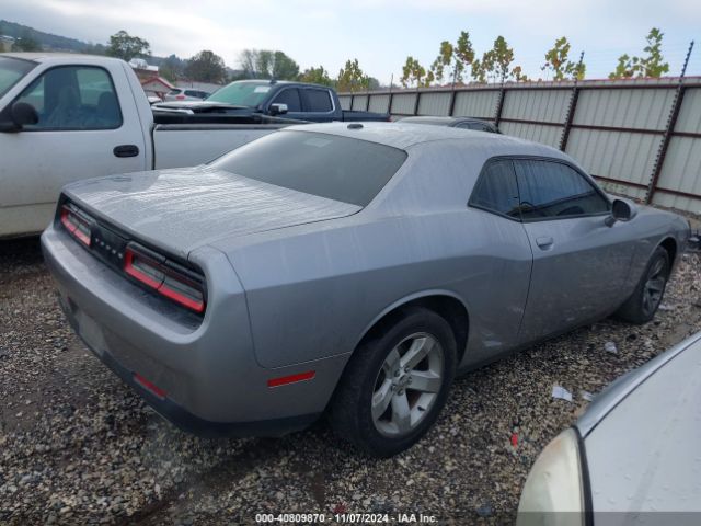 Photo 3 VIN: 2C3CDZAG8FH715831 - DODGE CHALLENGER 