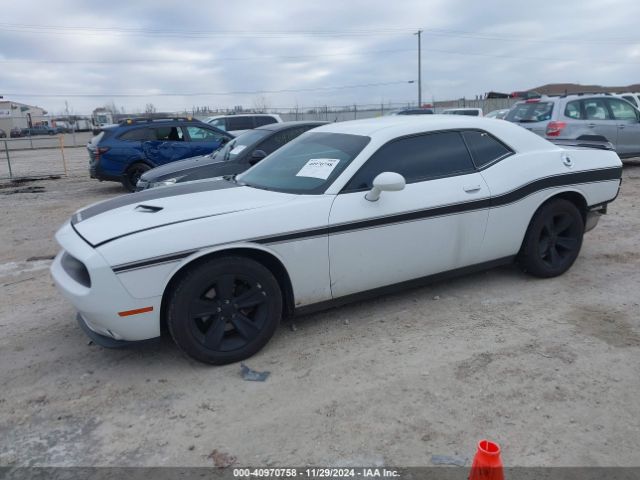 Photo 1 VIN: 2C3CDZAG8FH798113 - DODGE CHALLENGER 