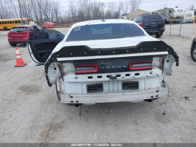 Photo 5 VIN: 2C3CDZAG8FH798113 - DODGE CHALLENGER 