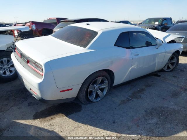 Photo 3 VIN: 2C3CDZAG8FH821101 - DODGE CHALLENGER 