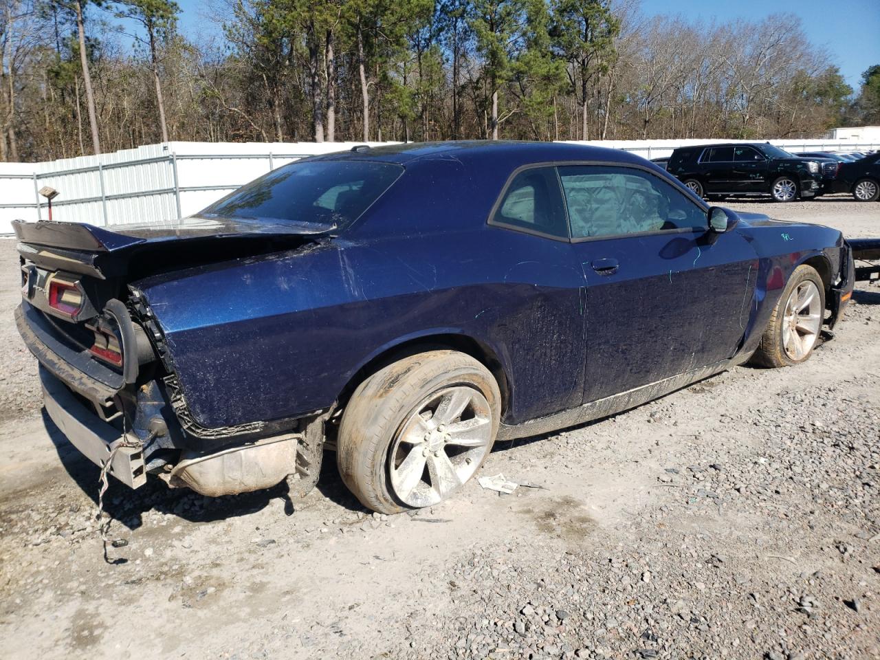 Photo 2 VIN: 2C3CDZAG8FH822071 - DODGE CHALLENGER 