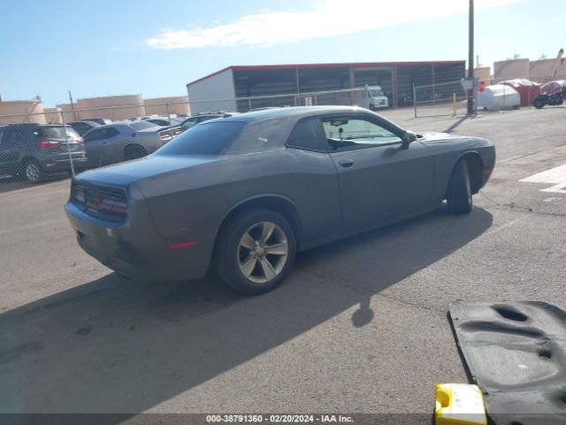 Photo 3 VIN: 2C3CDZAG8FH849982 - DODGE CHALLENGER 