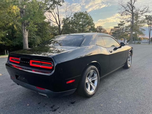 Photo 3 VIN: 2C3CDZAG8GH100925 - DODGE CHALLENGER 