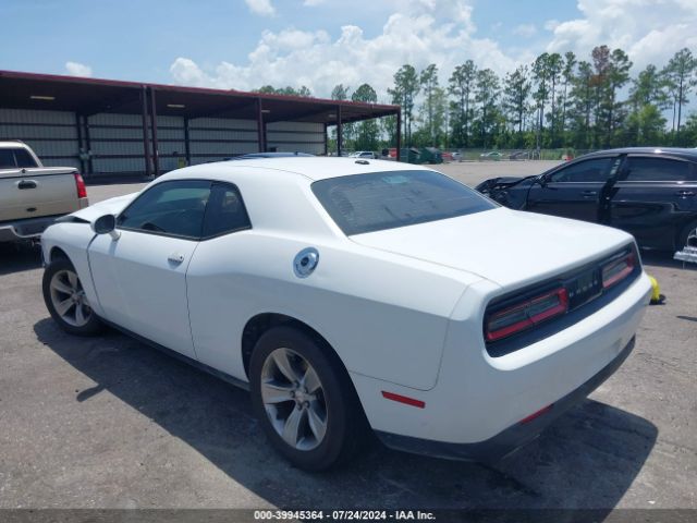 Photo 2 VIN: 2C3CDZAG8GH113464 - DODGE CHALLENGER 