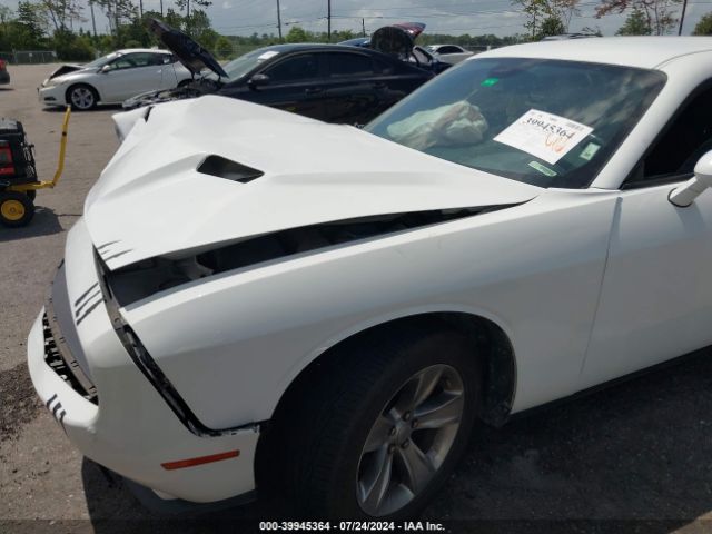 Photo 5 VIN: 2C3CDZAG8GH113464 - DODGE CHALLENGER 