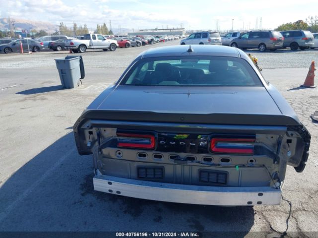 Photo 5 VIN: 2C3CDZAG8GH264384 - DODGE CHALLENGER 