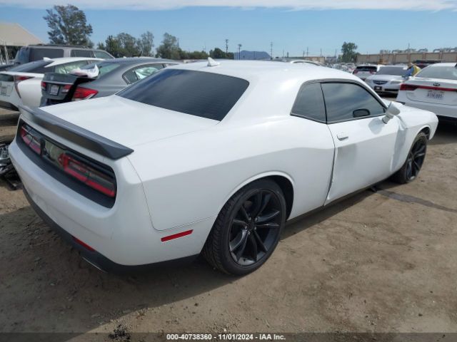 Photo 3 VIN: 2C3CDZAG8GH323336 - DODGE CHALLENGER 