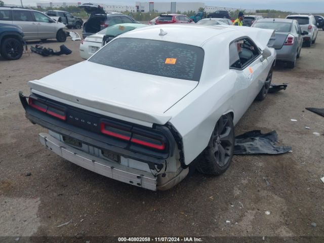 Photo 3 VIN: 2C3CDZAG8JH258317 - DODGE CHALLENGER 