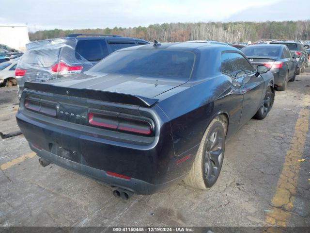 Photo 3 VIN: 2C3CDZAG8JH258561 - DODGE CHALLENGER 