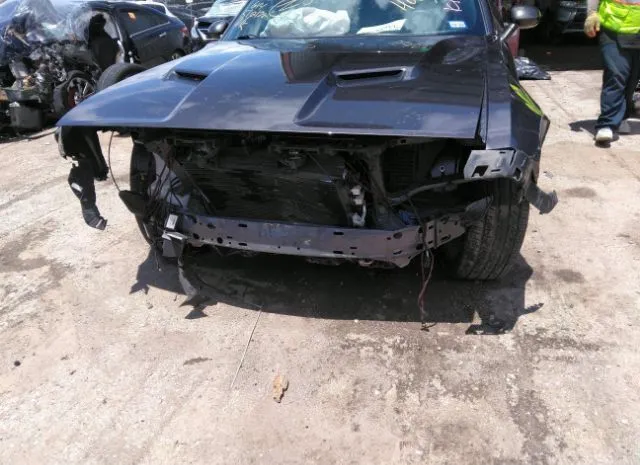 Photo 5 VIN: 2C3CDZAG8JH310321 - DODGE CHALLENGER 