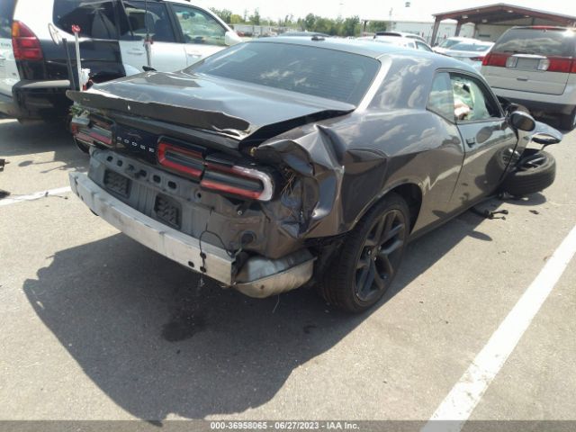 Photo 3 VIN: 2C3CDZAG8KH735670 - DODGE CHALLENGER 