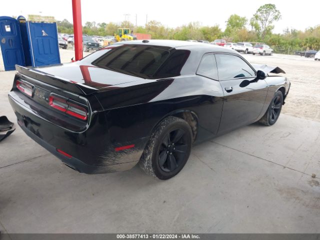 Photo 3 VIN: 2C3CDZAG8KH751870 - DODGE CHALLENGER 