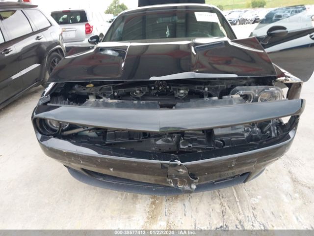 Photo 5 VIN: 2C3CDZAG8KH751870 - DODGE CHALLENGER 