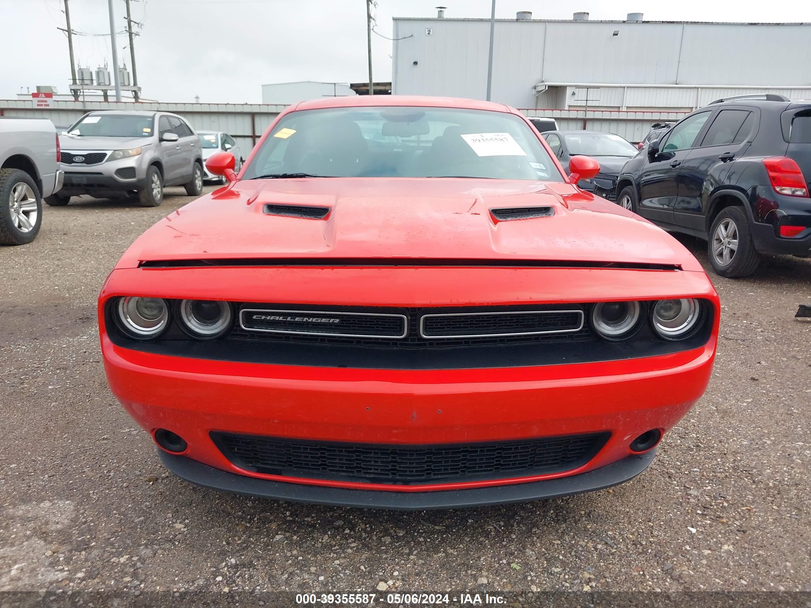 Photo 12 VIN: 2C3CDZAG8NH242267 - DODGE CHALLENGER 