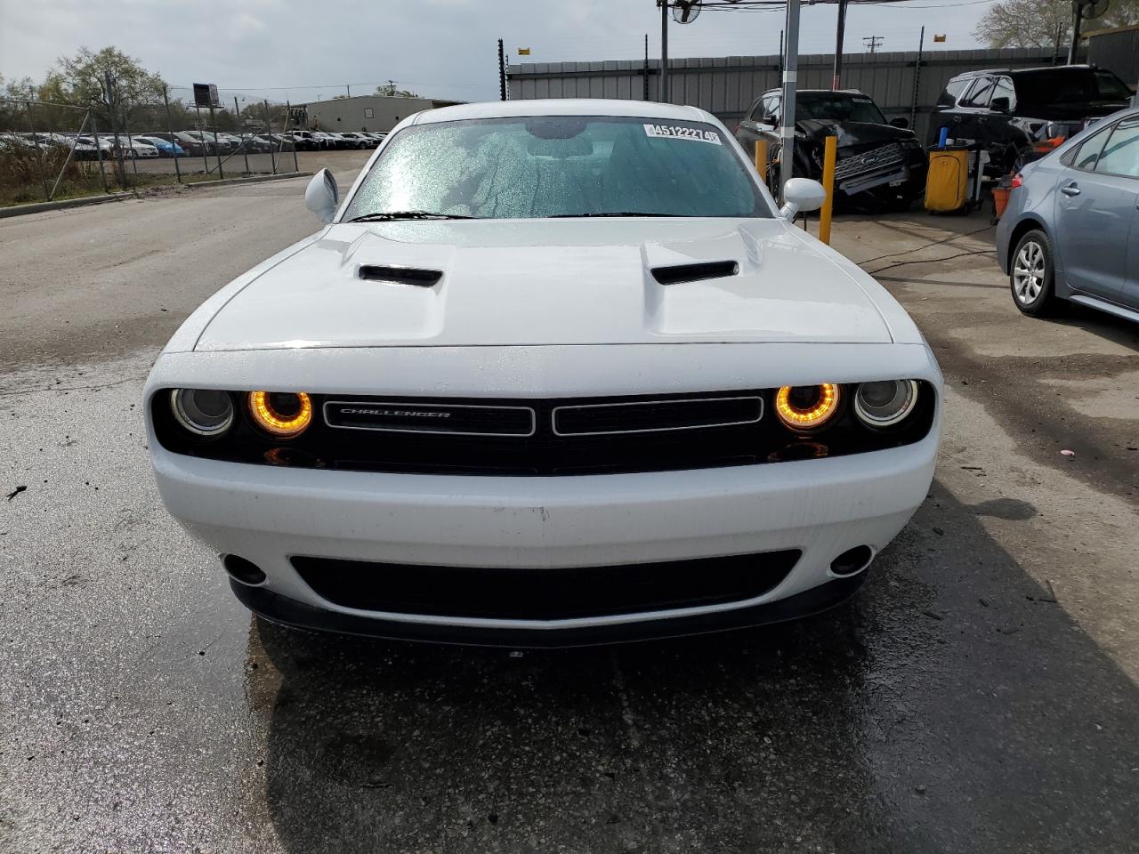 Photo 4 VIN: 2C3CDZAG8PH601569 - DODGE CHALLENGER 