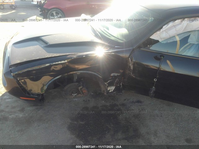 Photo 5 VIN: 2C3CDZAG9FH877340 - DODGE CHALLENGER 