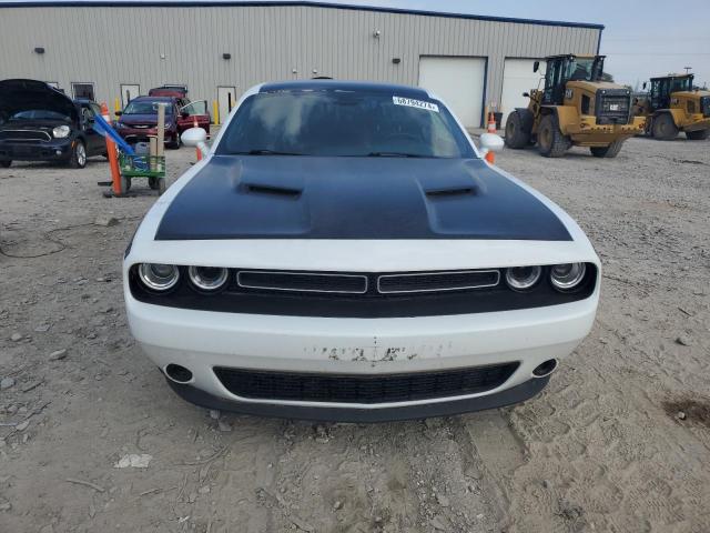 Photo 4 VIN: 2C3CDZAG9GH290184 - DODGE CHALLENGER 