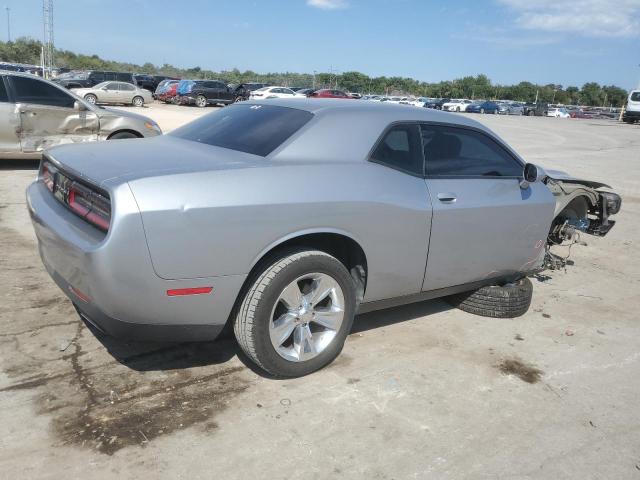 Photo 2 VIN: 2C3CDZAG9HH665556 - DODGE CHALLENGER 