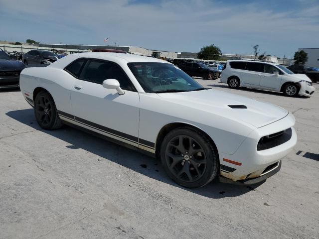 Photo 3 VIN: 2C3CDZAG9HH665914 - DODGE CHALLENGER 