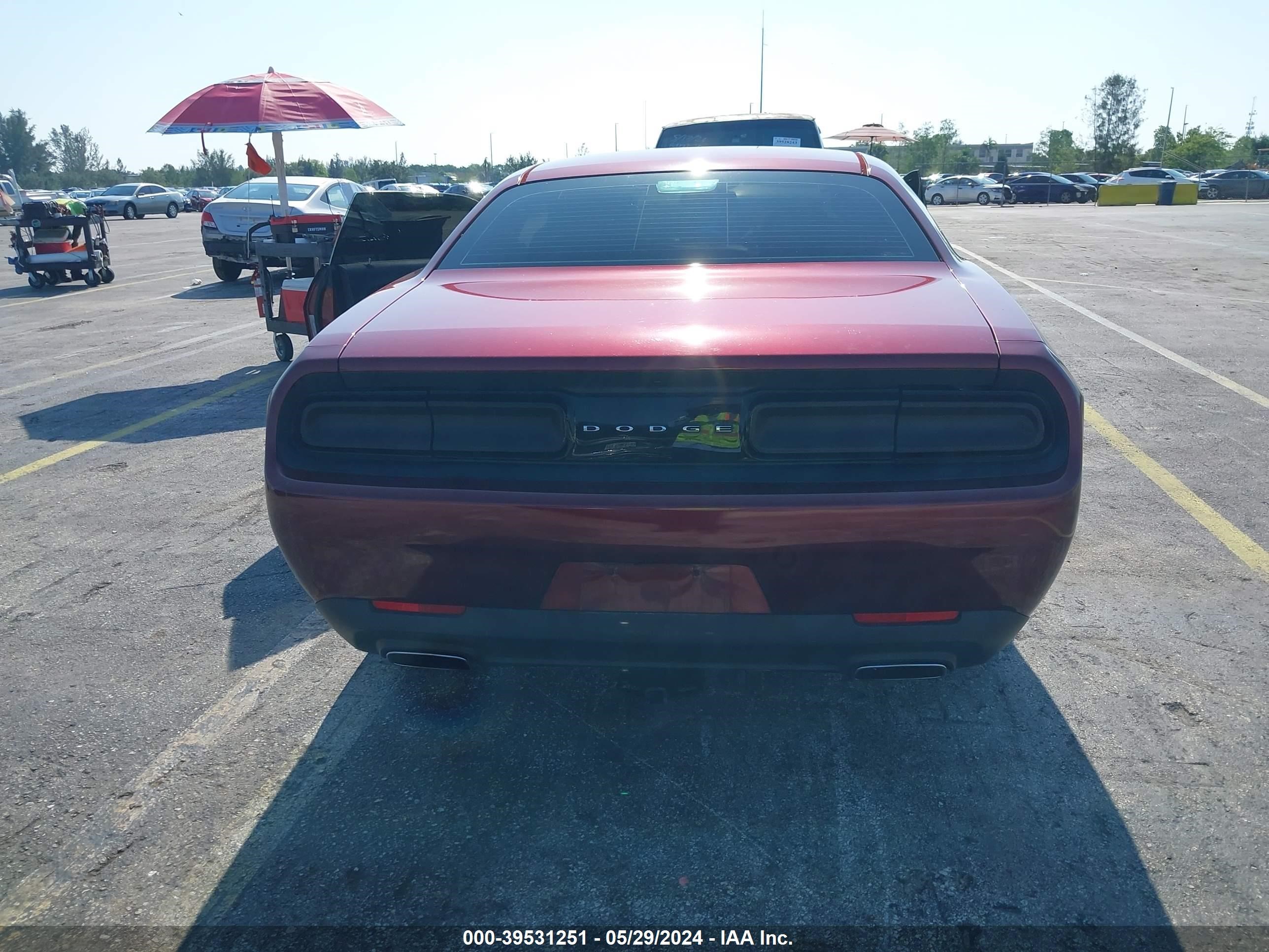 Photo 18 VIN: 2C3CDZAG9HH666173 - DODGE CHALLENGER 