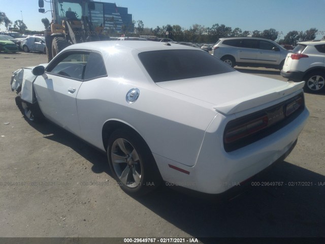 Photo 2 VIN: 2C3CDZAG9JH132516 - DODGE CHALLENGER 