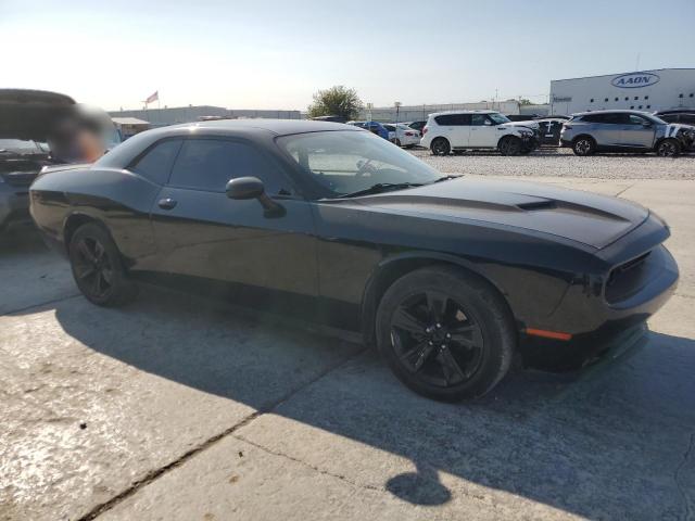 Photo 3 VIN: 2C3CDZAG9JH237525 - DODGE CHALLENGER 