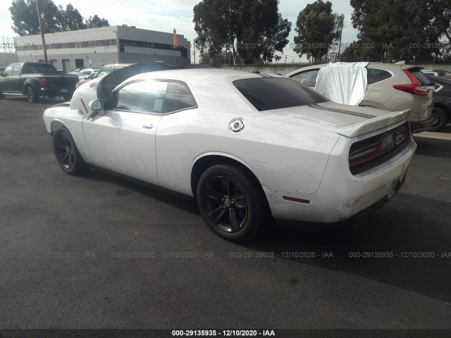 Photo 2 VIN: 2C3CDZAG9JH241946 - DODGE CHALLENGER 