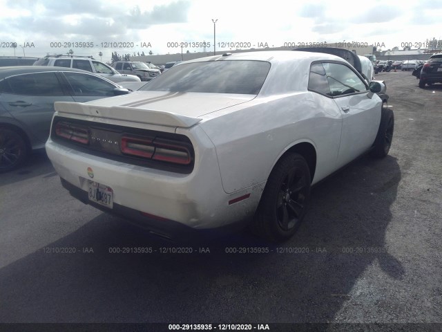 Photo 3 VIN: 2C3CDZAG9JH241946 - DODGE CHALLENGER 