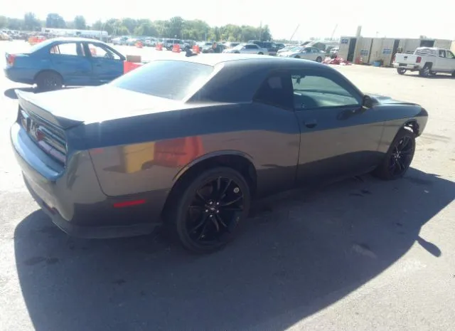 Photo 3 VIN: 2C3CDZAG9JH280584 - DODGE CHALLENGER 