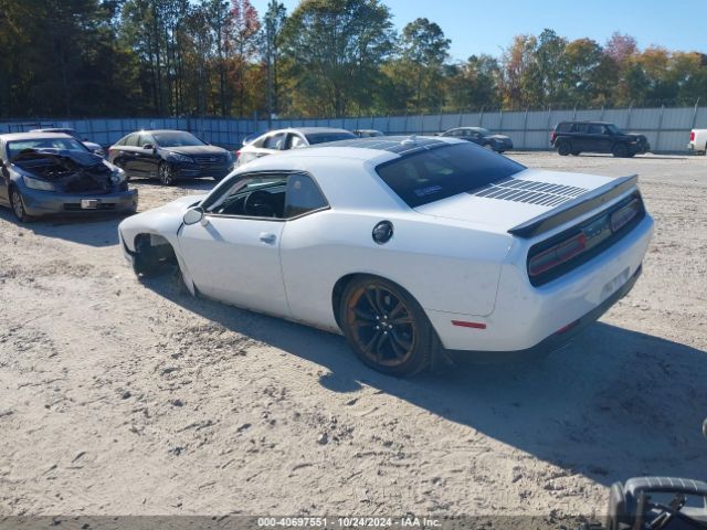 Photo 2 VIN: 2C3CDZAG9JH309890 - DODGE CHALLENGER 