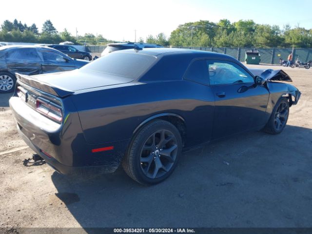 Photo 3 VIN: 2C3CDZAG9JH322087 - DODGE CHALLENGER 