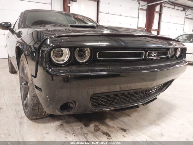 Photo 5 VIN: 2C3CDZAG9JH333882 - DODGE CHALLENGER 