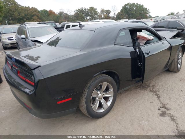 Photo 3 VIN: 2C3CDZAG9KH727626 - DODGE CHALLENGER 