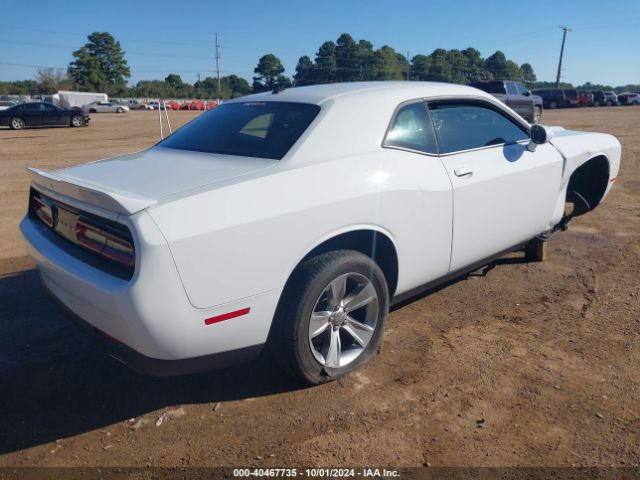 Photo 3 VIN: 2C3CDZAG9KH746726 - DODGE CHALLENGER 