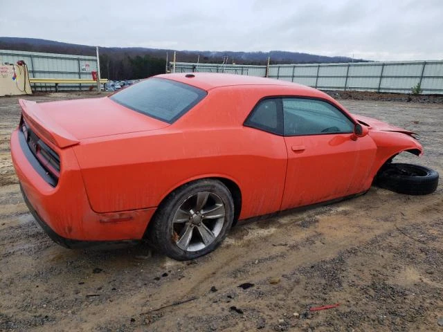 Photo 2 VIN: 2C3CDZAG9LH105268 - DODGE CHALLENGER 