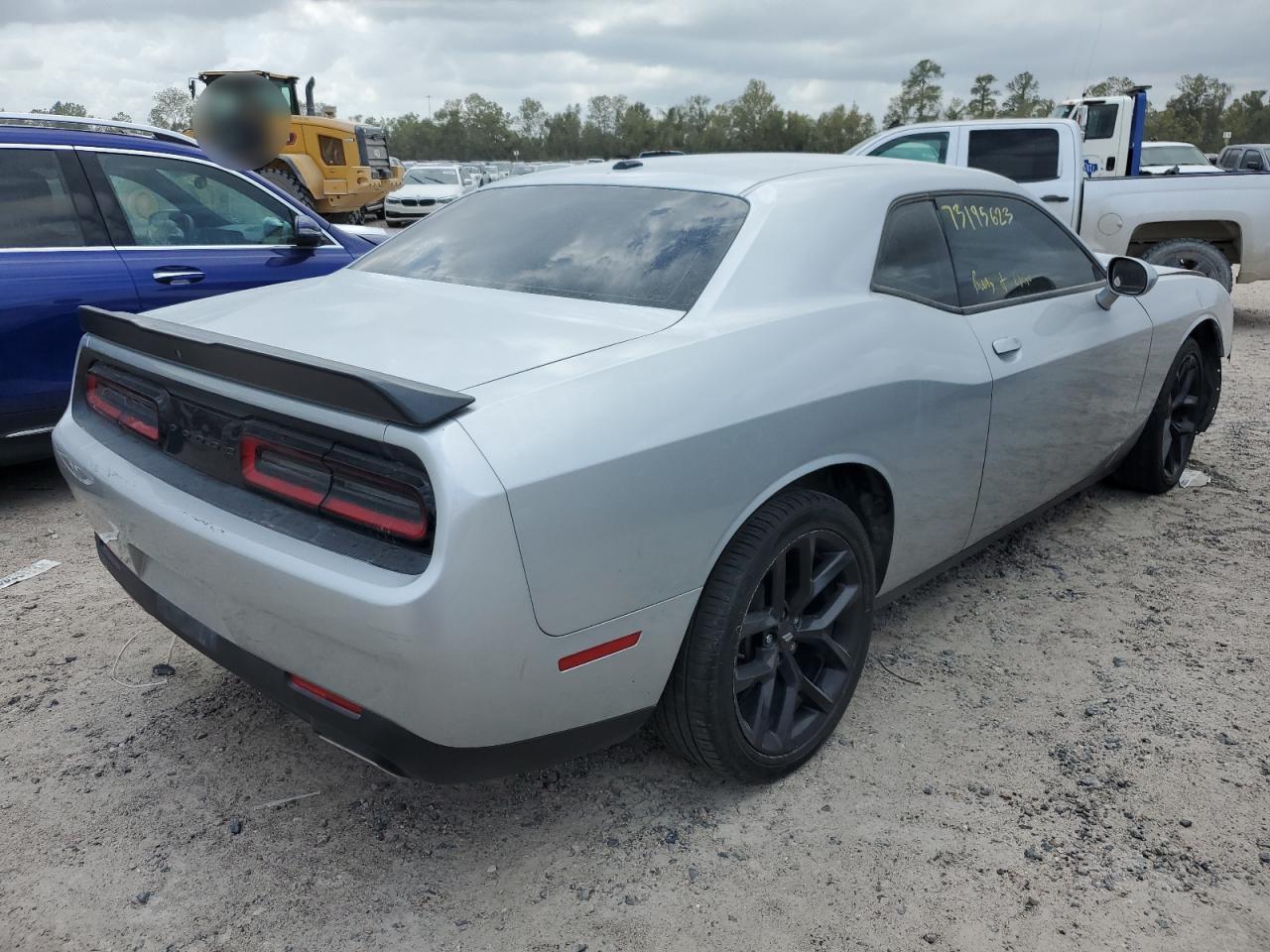 Photo 2 VIN: 2C3CDZAG9LH134950 - DODGE CHALLENGER 