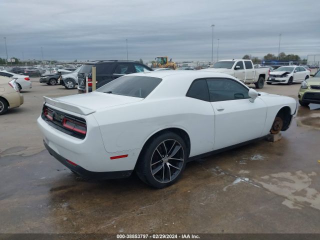 Photo 3 VIN: 2C3CDZAGXFH723039 - DODGE CHALLENGER 