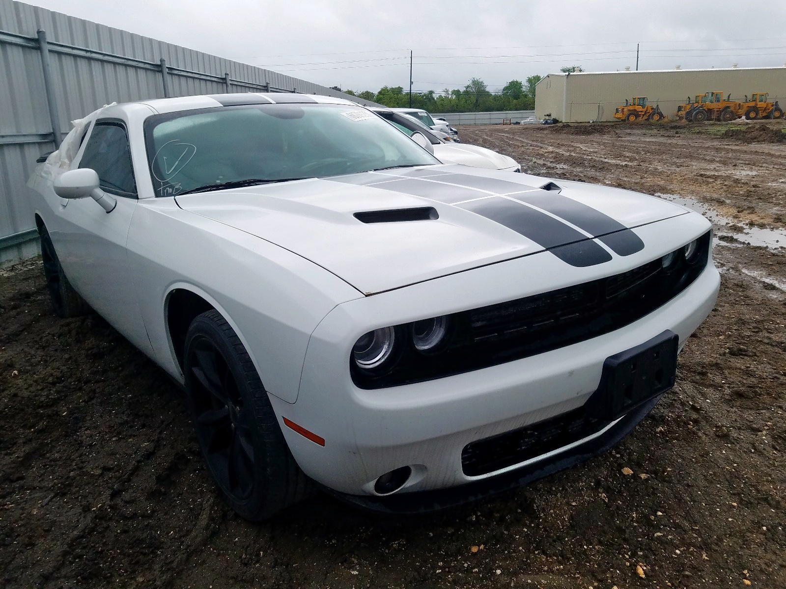 Photo 0 VIN: 2C3CDZAGXGH137698 - DODGE CHALLENGER 