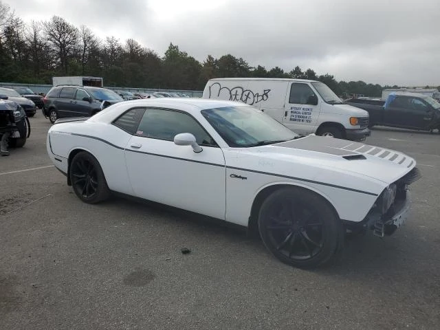 Photo 3 VIN: 2C3CDZAGXGH218314 - DODGE CHALLENGER 