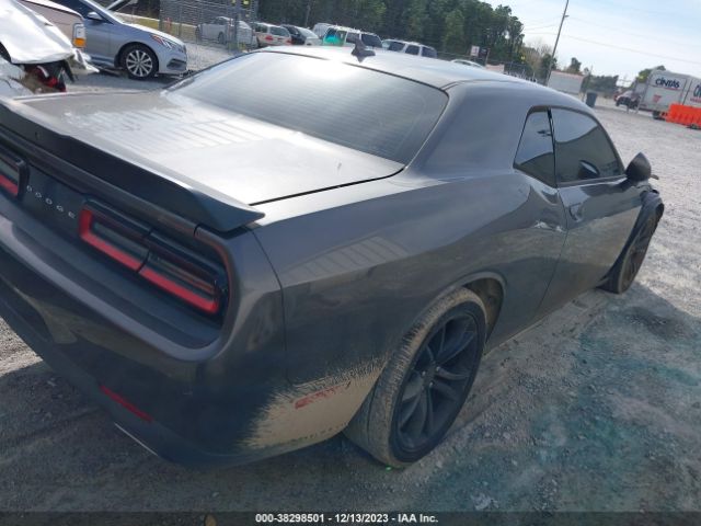 Photo 3 VIN: 2C3CDZAGXGH300687 - DODGE CHALLENGER 