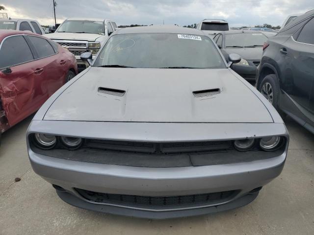 Photo 4 VIN: 2C3CDZAGXGH345841 - DODGE CHALLENGER 