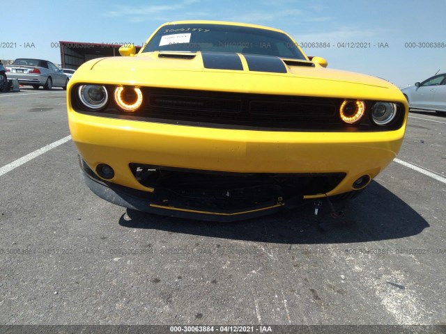 Photo 5 VIN: 2C3CDZAGXJH131312 - DODGE CHALLENGER 