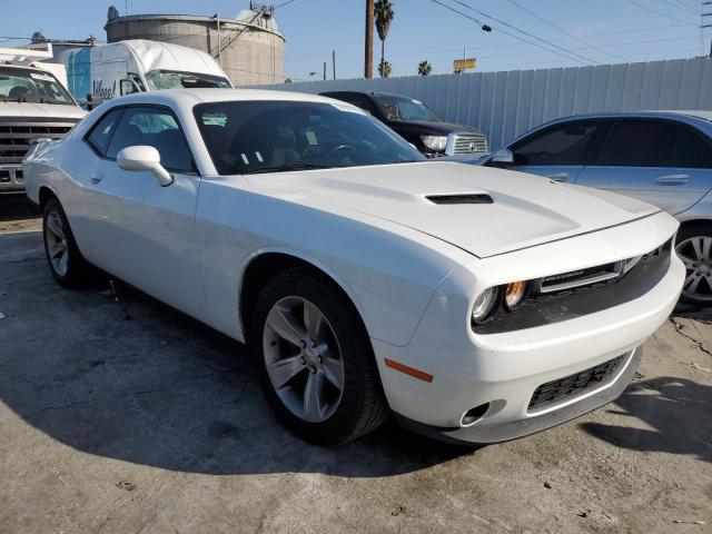 Photo 3 VIN: 2C3CDZAGXJH162012 - DODGE CHALLENGER 