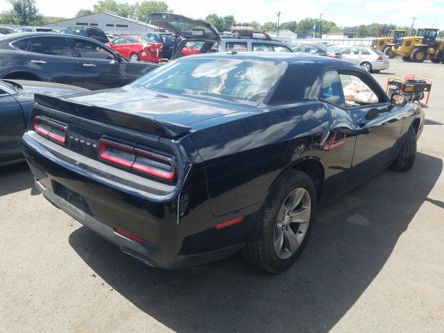 Photo 3 VIN: 2C3CDZAGXJH215503 - DODGE CHALLENGER 