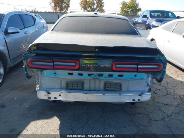 Photo 5 VIN: 2C3CDZAGXJH265480 - DODGE CHALLENGER 