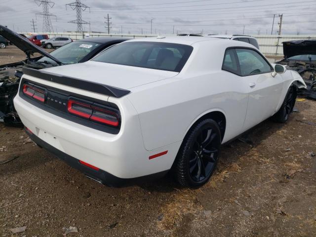 Photo 3 VIN: 2C3CDZAGXJH276916 - DODGE CHALLENGER 