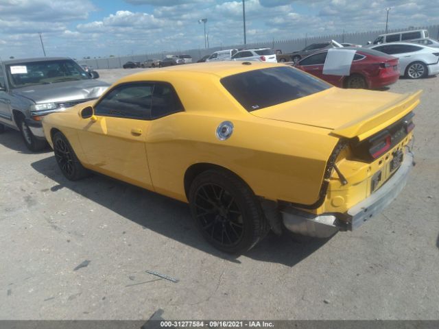 Photo 2 VIN: 2C3CDZAGXJH310319 - DODGE CHALLENGER 