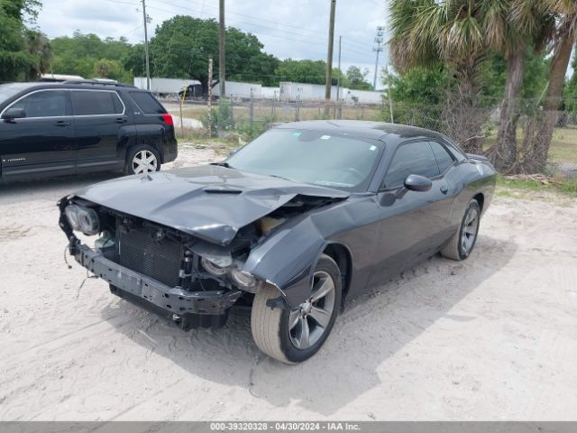 Photo 1 VIN: 2C3CDZAGXJH317884 - DODGE CHALLENGER 