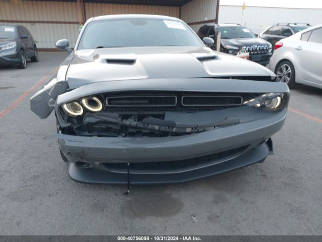 Photo 5 VIN: 2C3CDZAGXJH328304 - DODGE CHALLENGER 